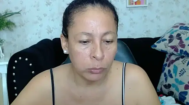 mature martina online show from January 26, 2:14 am