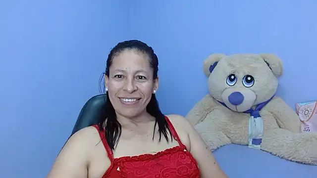 mature martina online show from February 1, 11:06 pm