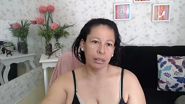mature martina online show from March 13, 6:45 pm