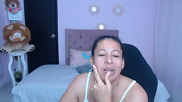 mature martina online show from March 3, 7:58 am