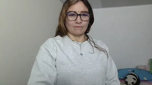 ruby-milf1 online show from February 12, 7:35 pm