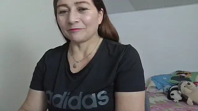 ruby-milf1 online show from February 25, 11:33 pm