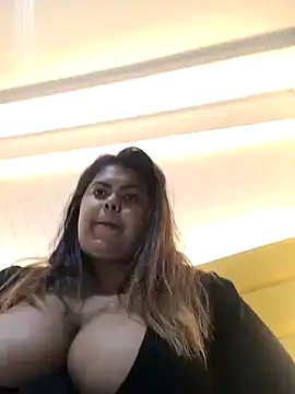 Snapshot of biancabombombbw chatting on January 12, 4:31 am biancabombombbw online show from January 12, 4:31 am