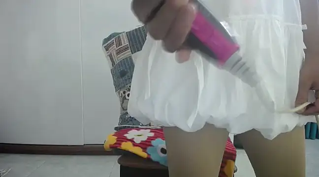 Snapshot of Selina_Sweet chatting on March 1, 12:17 am Selina Sweet online show from March 1, 12:17 am