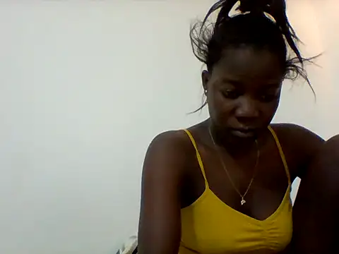 Alessandrajenna online show from February 18, 7:26 am