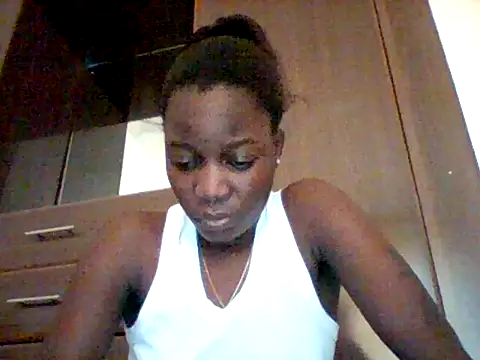 Alessandrajenna online show from April 23, 12:29 pm