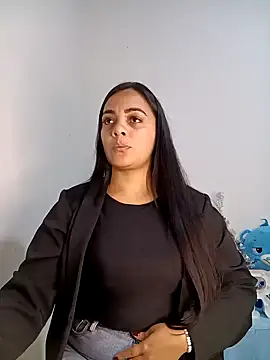 Snapshot of MEGAN_X0XX chatting on December 25, 5:48 am MEGAN X0XX online show from December 25, 5:48 am