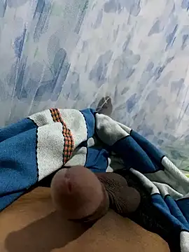 kaiz0217 online show from January 15, 1:32 am