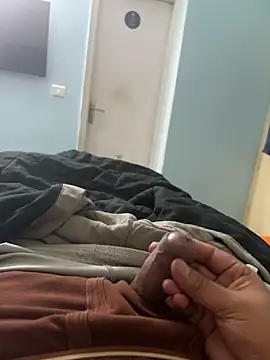 yourheroforfun online show from February 26, 6:51 pm