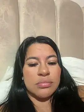 Margaret Saunders online show from April 7, 4:02 am