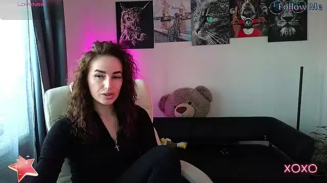 Snapshot of xx_adrihanna_xx chatting on February 21, 2:38 pm xx adrihanna xx online show from February 21, 2:38 pm