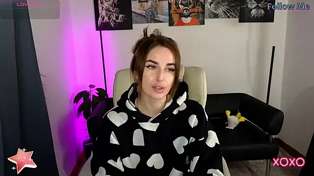 Snapshot of xx_adrihanna_xx chatting on March 18, 5:42 pm xx adrihanna xx online show from March 18, 5:42 pm