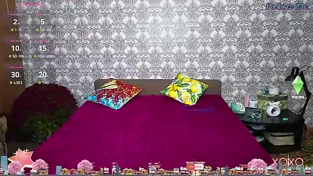 Snapshot of xx_adrihanna_xx chatting on October 30, 4:52 pm xx adrihanna xx online show from October 30, 4:52 pm