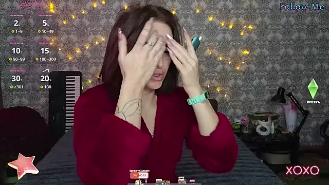 Snapshot of xx_adrihanna_xx chatting on November 13, 6:45 am xx adrihanna xx online show from November 13, 6:45 am