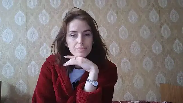 Snapshot of xx_adrihanna_xx chatting on February 20, 1:44 pm xx adrihanna xx online show from February 20, 1:44 pm