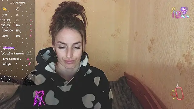 xx adrihanna xx online show from April 26, 4:15 pm