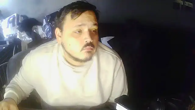 Snapshot of Bebemickey75 chatting on October 18, 12:50 pm Bebemickey75 online show from October 18, 12:50 pm