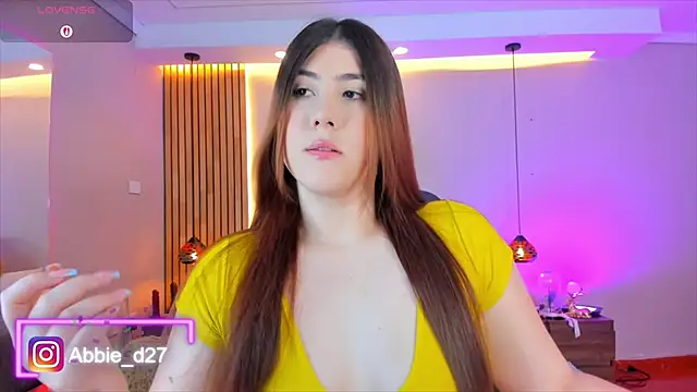 Snapshot of AbbieEdmond chatting on September 11, 4:34 am AbbieEdmond online show from September 11, 4:34 am