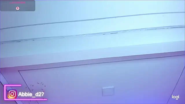 Snapshot of AbbieEdmond chatting on September 13, 4:23 am AbbieEdmond online show from September 13, 4:23 am