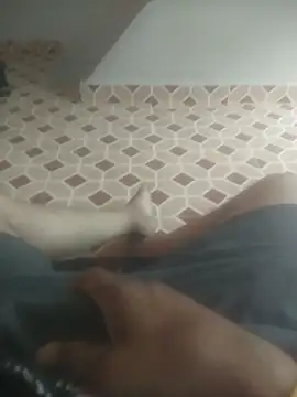 Snapshot of deshifuckers chatting on January 23, 2:23 am deshifuckers online show from January 23, 2:23 am