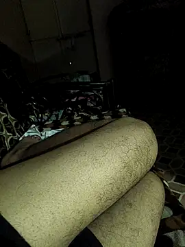 Snapshot of deshifuckers chatting on October 30, 12:56 am deshifuckers online show from October 30, 12:56 am