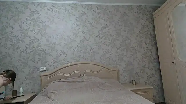 Alexandra Meow online show from November 6, 11:11 am