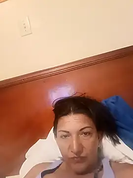 Snapshot of Angelblue_ chatting on January 11, 12:44 am Angelblue online show from January 11, 12:44 am