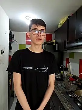 Snapshot of Norehg chatting on February 2, 2:56 pm Norehg online show from February 2, 2:56 pm