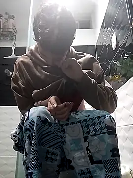 Snapshot of Norehg chatting on February 23, 7:55 am Norehg online show from February 23, 7:55 am