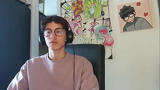 Snapshot of Norehg chatting on September 10, 6:19 pm Norehg online show from September 10, 6:19 pm