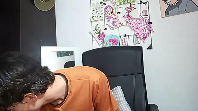 Snapshot of Norehg chatting on September 22, 8:49 am Norehg online show from September 22, 8:49 am