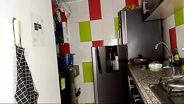 Snapshot of Norehg chatting on September 30, 9:25 am Norehg online show from September 30, 9:25 am