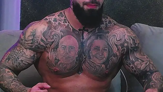 masterkingofmusclee online show from January 6, 6:20 pm