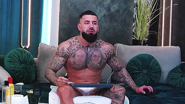 masterkingofmusclee online show from February 4, 1:16 pm