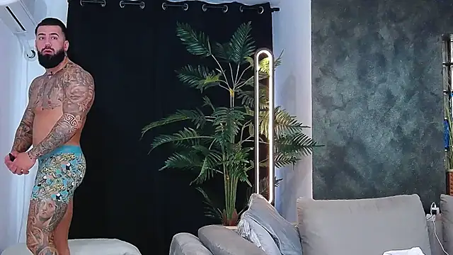 masterkingofmusclee online show from November 7, 8:36 am