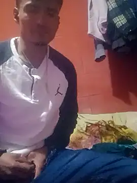 Snapshot of Kojedore chatting on January 25, 6:02 pm Kojedore online show from January 25, 6:02 pm