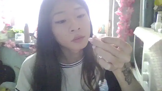 Snapshot of CarlyJoy chatting on October 2, 11:50 am CarlyJoy online show from October 2, 11:50 am