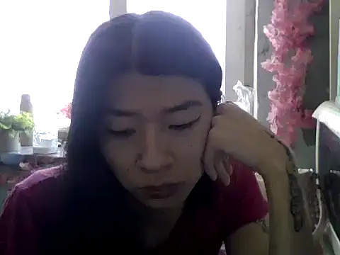 Snapshot of CarlyJoy chatting on October 22, 10:15 am CarlyJoy online show from October 22, 10:15 am