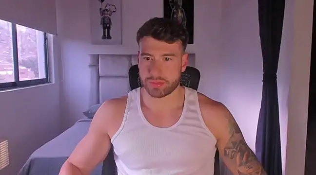 paul rogerr online show from February 23, 10:20 pm