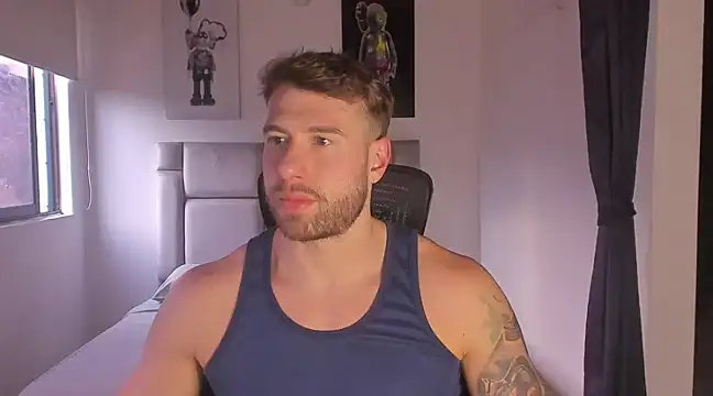 paul rogerr online show from February 25, 11:00 pm