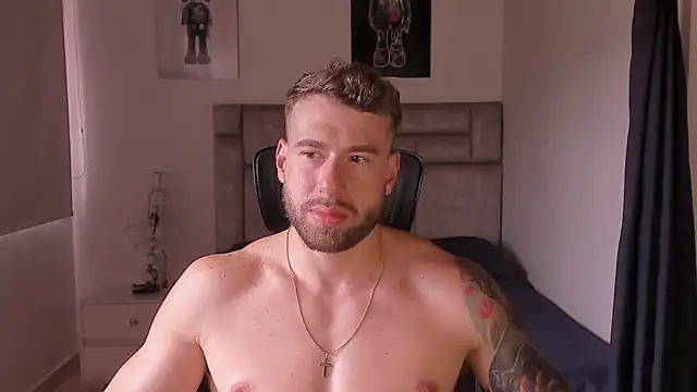 paul rogerr online show from November 2, 4:42 pm