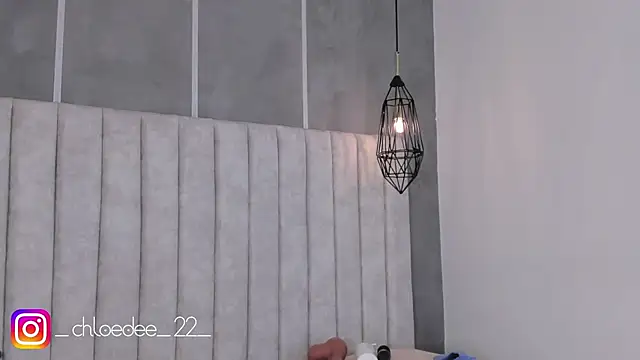 chloe d online show from January 20, 1:53 pm