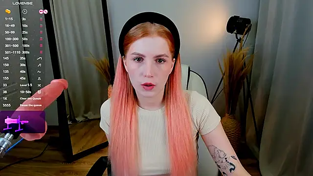 Mira  Blush online show from January 24, 9:58 pm