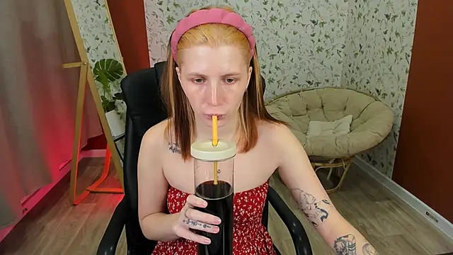 Mira  Blush online show from November 29, 1:36 pm