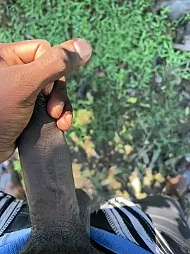 Yurt000 online show from March 15, 8:15 am