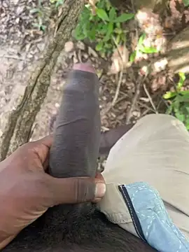 Yurt000 online show from March 18, 7:52 am