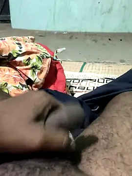 SILENT FUCKER 01 online show from January 11, 9:57 am