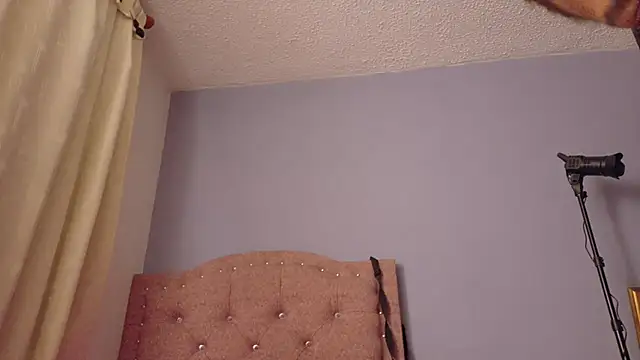 Snapshot of TifanyNasty chatting on July 24, 9:40 am TifanyNasty online show from July 24, 9:40 am