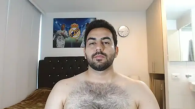 omarmohammedhot2 online show from January 13, 2:32 pm