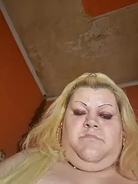 ducicsajsziii online show from December 10, 5:28 am